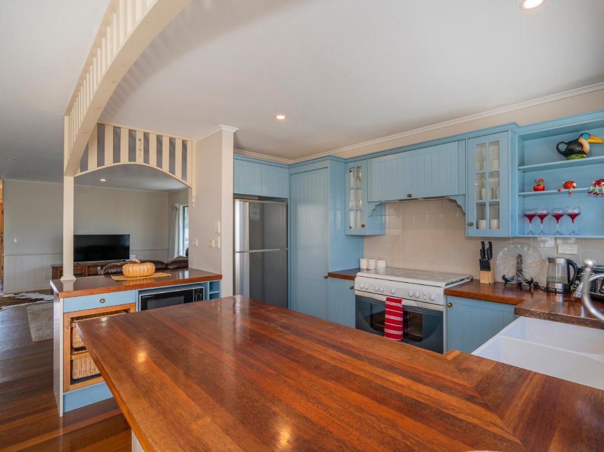 Pipi Dune Villa - Whitianga Holiday Home Exterior foto